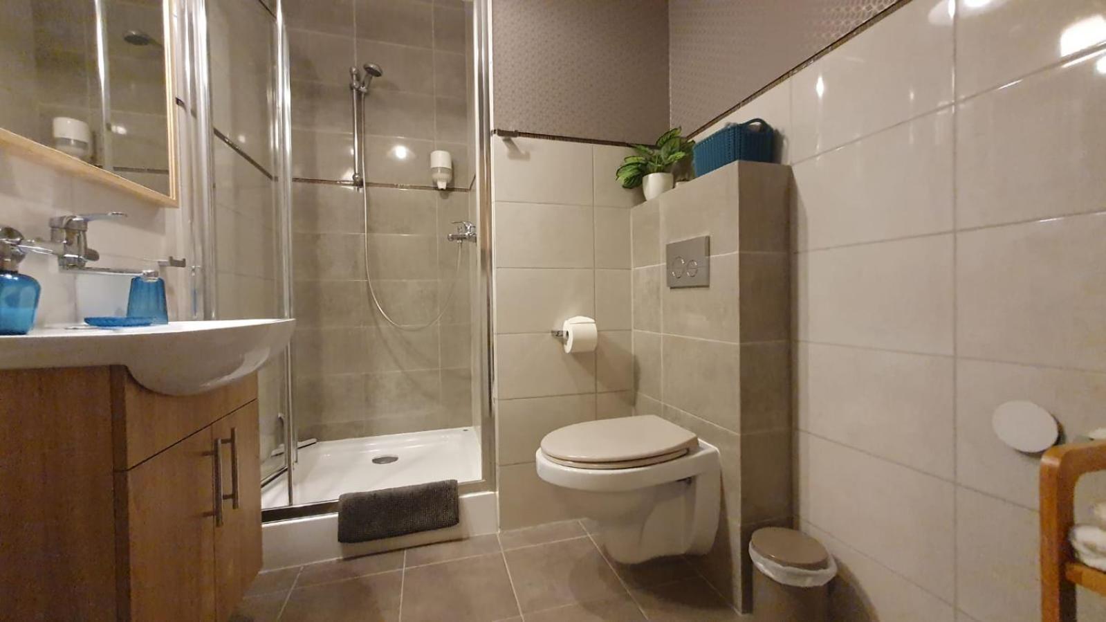 Apartament Poznanska 1 아파트 외부 사진